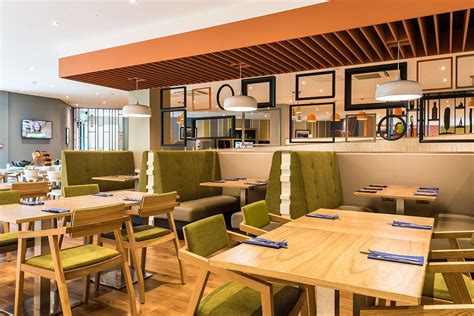 It is conveniently situated near lancaster train station and just 5 miles from the quaint seatown of morecambe. Promo 85% Off Holiday Inn Lancaster United Kingdom ...
