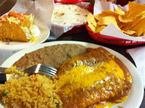 Acapulco Restaurant Mexican Food - 35 Photos - Mexican ... You'll find traditional mexican dishes, homemade chips and salsa, cold margaritas, and cervezas by the friendliest staff in town.