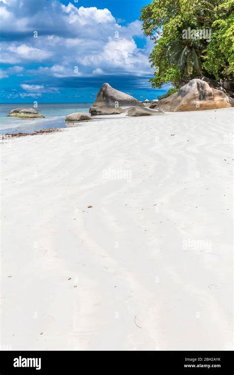 Mahe Beach Seychelles Hi Res Stock Photography And Images Alamy