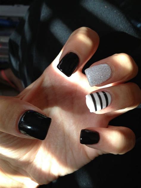 80 Black And White Nail Designs