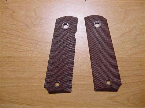 Help Me Find Authentic Looking Grips For My 1911 Gi 1911forum