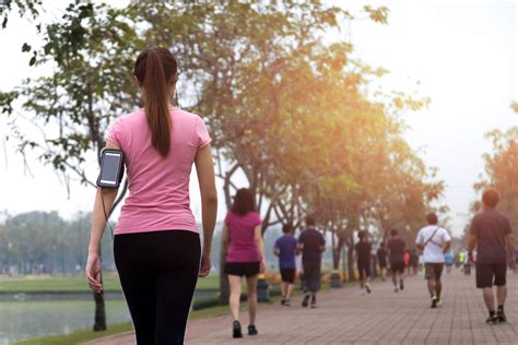 13 Health Benefits Of Regular Morning Walk Healthifyme