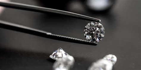 Diamonds Vs Crystals What Is The Difference Diamond101