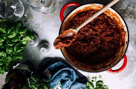 An old family favourite for a sunday night dinner or a weekend breakfast. Recipe: Simple savoury beef mince - Steak School by Stanbroke