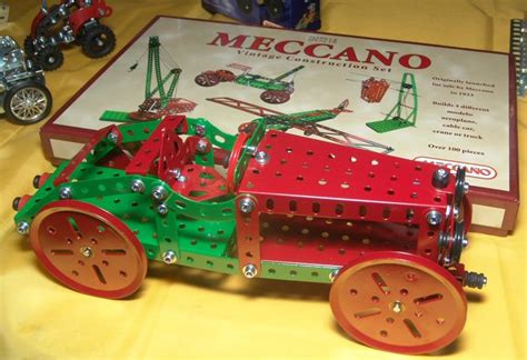 The New Meccano Vintage Construction Set Meccano Meccano Models
