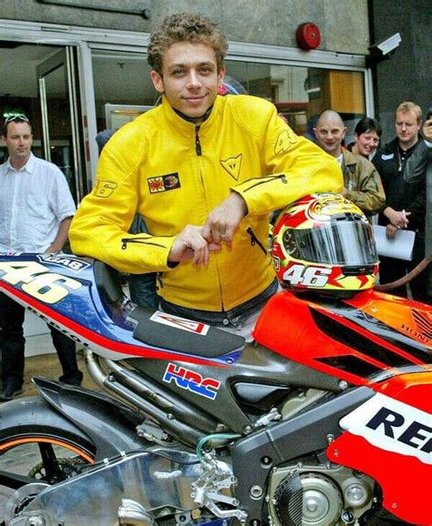 Find the perfect valentino rossi 2000 stock photos and editorial news pictures from getty images. Young Rossi | Motogp, Motori, Moto da corsa