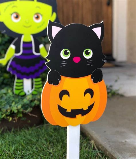 Cute Halloween Decorations Fun And Not So Scary
