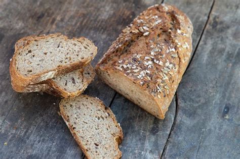 The Best Breads For A Low Glycemic Diet Livestrong