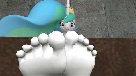 Princess Celestia Foot Fun 2 By Hectorlongshot On Deviantart