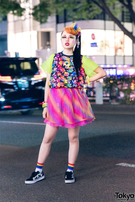 Kawaii W Neon Colors Streetwear Style In Harajuku W Feather Eyelashes