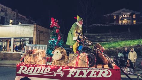See more ideas about christmas parade floats, christmas parade, parade float. Parade Float Ideas Christmas