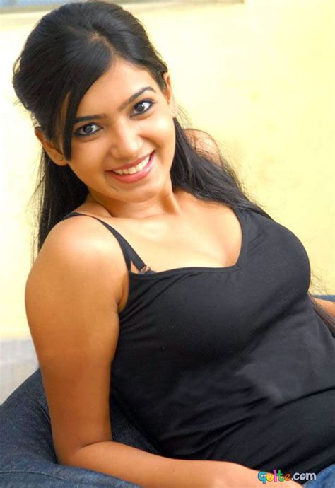 Telugu Actress Samantha Hot Cleavage Photos ~ Tollywood Andhra