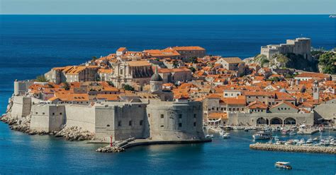 Ознакомьтесь с ценами на туры, билеты, жилье, еду, развлечения и экскурсии в 2021 году. Дубровник, Хорватия