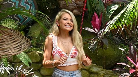 Bachelor In Paradise Demi Burnett Opens Up About Coming Out On Show