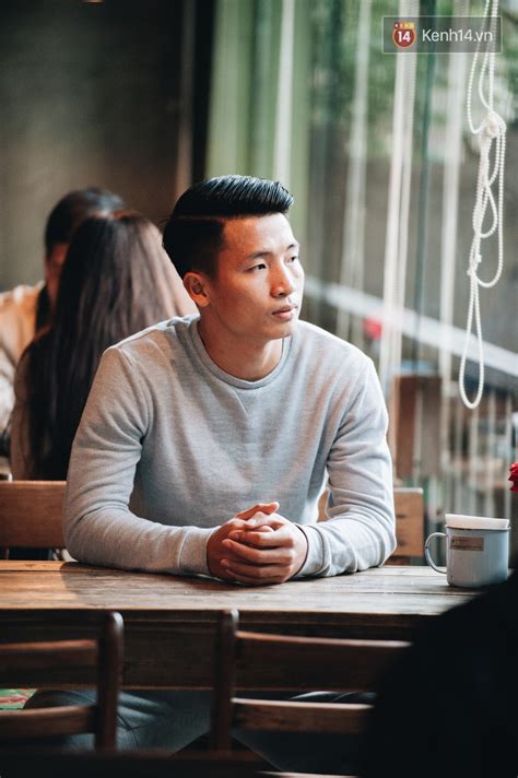 Thủ môn bùi tiến dũng nhận tin vui từ hlv tphcm trước trận gặp bình dương. Trung vệ "8 múi" Bùi Tiến Dũng ngoài đời: Vẫn điển trai và ...