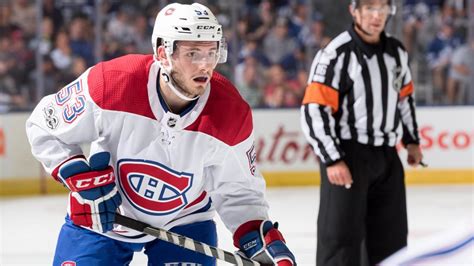 Has good vision and makes a good 1st pass out of his zone and can. Aujourd'hui chez le Canadien : La place de Victor Mete ...