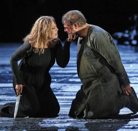 Opera Review Bellinis Norma At The Metropolitan Opera Theatre