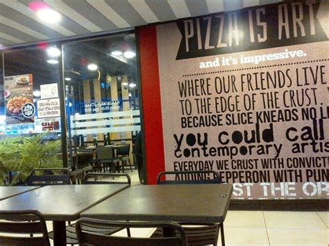 Heaps of delicious pizzas to choose from. Pizza Hut @ G-Orange - Kota Bharu, Kelantan