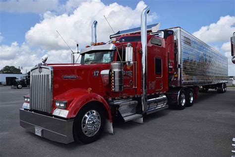 Superrigs Offered Sneak Preview Of Augusts Pride And Polish National