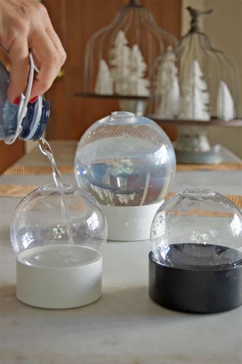 Make Your Own Real Snow Globe The Art Of Doing Stuffthe Art Of Doing