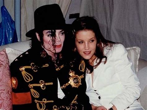 The Real Reason Lisa Marie Presley Filed For Divorce From Michael