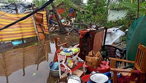 cyclone tauktae intensifies moves towards gujarat coast storm won t affect mumbai says imd