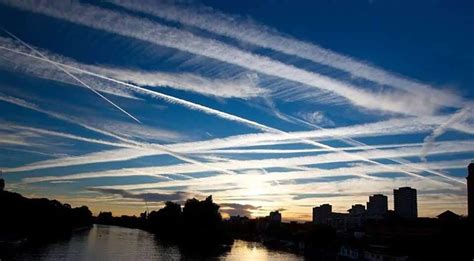 Chemtrails White House Openly Exploring Ways To Cool Earth By