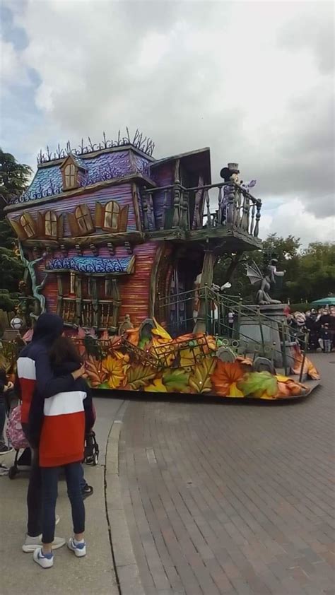 This Is Halloween Metal Disneyland Paris Chateau Musoque - Festival Halloween 2020 : les informations ! | Disneyland Paris bons plans