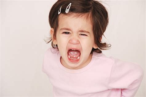 5 Effective Tips On How To Deal With A Defiant Toddler