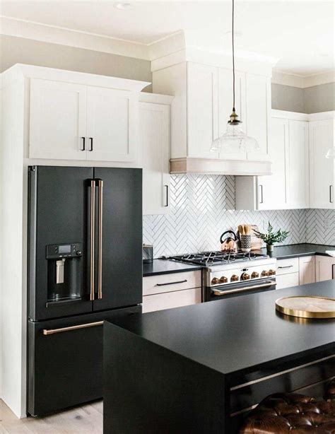 20 Black Appliances Kitchen Ideas