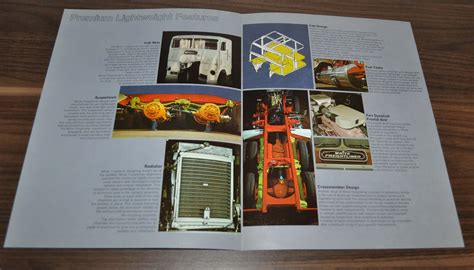 White Freightliner Livestock Hauling Truck Brochure Prospekt Auto