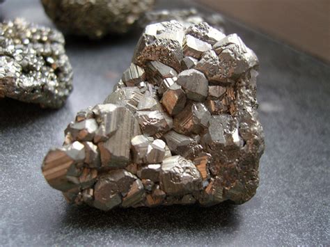 A pound of applies costs $.50, then a pound of pears costs $1 5 pounds of applies = $2.50 $2.50 = $1(x pounds of pears) x = 2.5 pounds of pears the answer changes based on the starting price of a pound of applies. How Much Does Pyrite Cost? | HowMuchIsIt.org