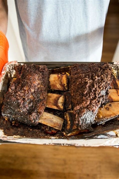 Remove the ribs from the oven and raise the temperature to 425 degrees f. Oven Baked Korean BBQ Beef Ribs - My Korean Kitchen