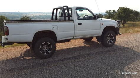 2004 Toyota Hilux Single Cab White Cars For Sale In Mpumalanga
