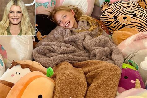 jessica simpson shares bestie photo of daughter maxwell and north west