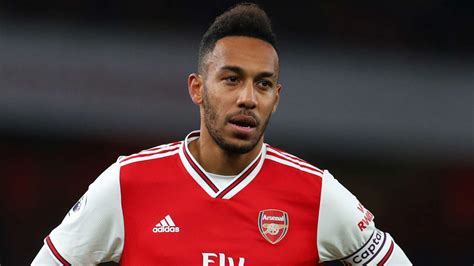 Arsenal to investigate Aubameyang over possible Covid-19 rules breach 