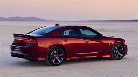 2019 Dodge Charger Hellcat Gets A New Look More Performance Features
