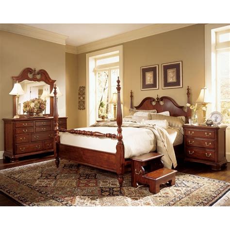 Cherry Grove Low Poster Bed In Classic Antique Cherry By American Drew