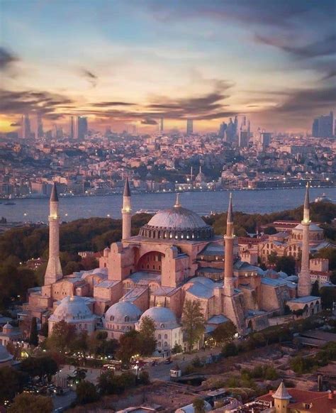 The 10 Must See Places In Istanbul Touristically