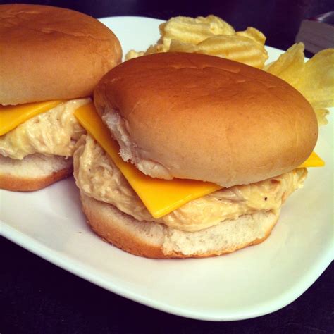 Best lunch recipes, healthy sandwich . Cassie Craves: Mom's Shredded Chicken Sandwiches