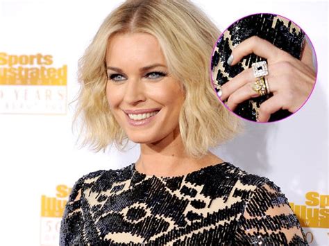 Rebecca Romijn Wedding Ring