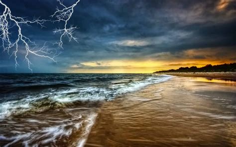 Beach Lightning Storm Wallpapers 4k Hd Beach Lightning Storm