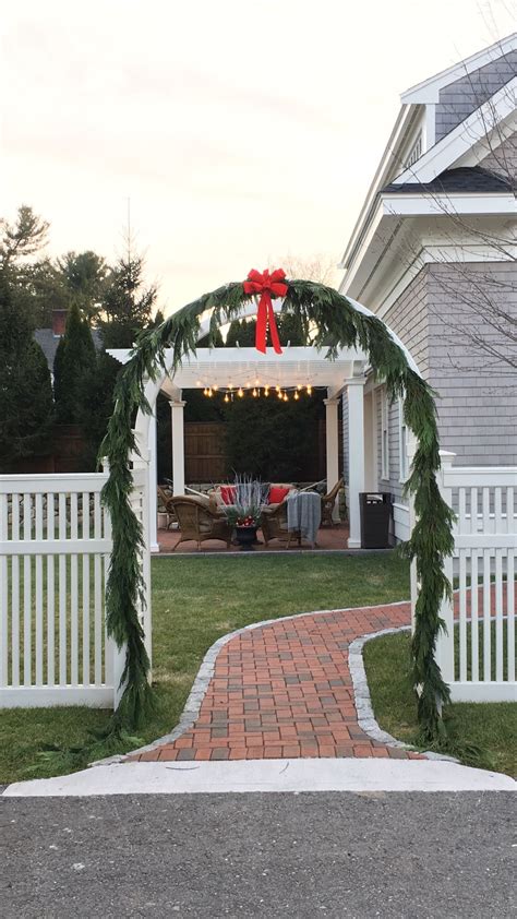 Outdoor Christmas Decor Garland Covered Arbor Way Simple To Do And
