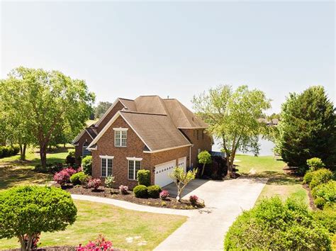 Find your new home at barrington apartments. Greenwood SC Waterfront Homes For Sale - 83 Homes | Zillow