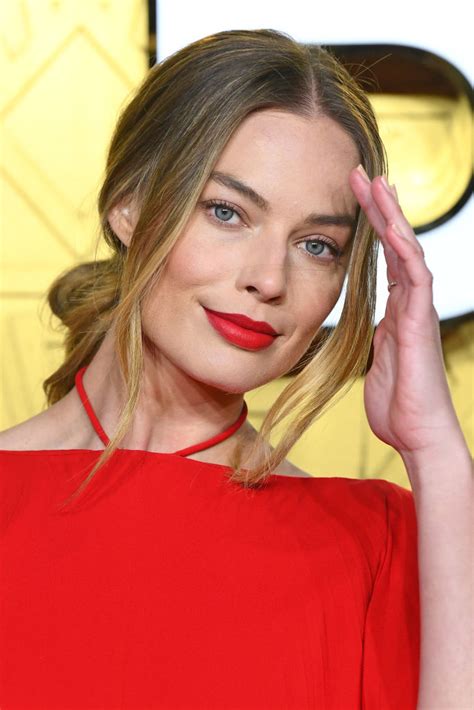 The Exact Lipstick Margot Robbie Swears By Is Still In Stock Who What Wear