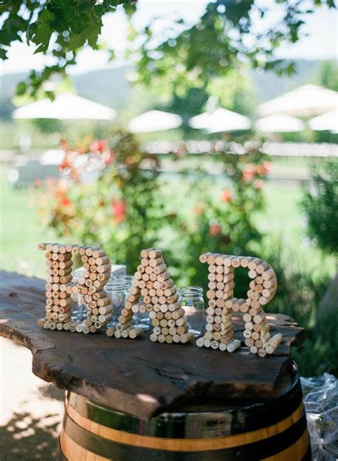 30 wine corks country wedding ideas with tutorials deer pearl flowers