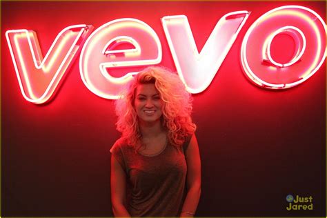 Tori Kelly Drops New Nobody Love Music Video Watch Now Photo 780306 Photo Gallery