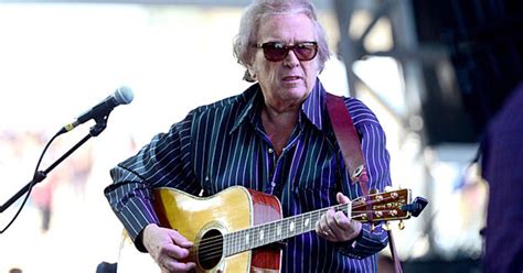 Wife Files For Divorce From American Pie Singer Don Mclean Cbs Boston