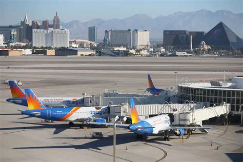 Allegiant Arrivals Departures Terminal At Las Vegas Airport Harry Reid