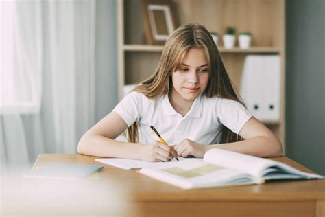 Tips for Helping a High School Student Stay Focused